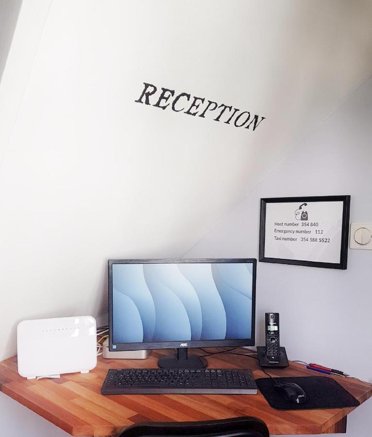 Refurinn Reykjavik Guesthouse 외부 사진